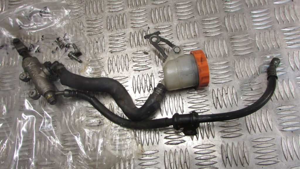 Honda VFR 750 RC24 1988 maître-cylindre de frein arrière avec la reservoir,REAR