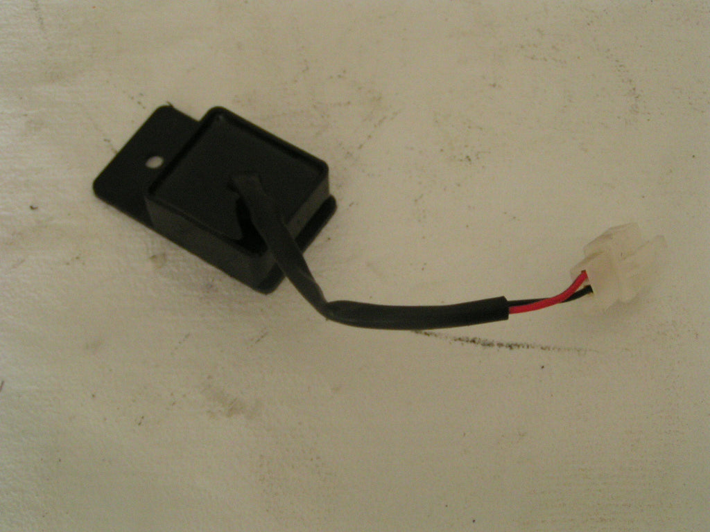 Yamaha YZF R6 RJ RN 04 03 05,  Capteur carresquare sensor