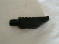 Honda DEAUVILLE  NT700VA NTV700 repose pied AR gouche,arriere,, passanger foot r