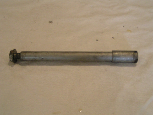 Honda DEAUVILLE  NT700VA NTV700, axe de la rue avant,, front axle spindle FRONT