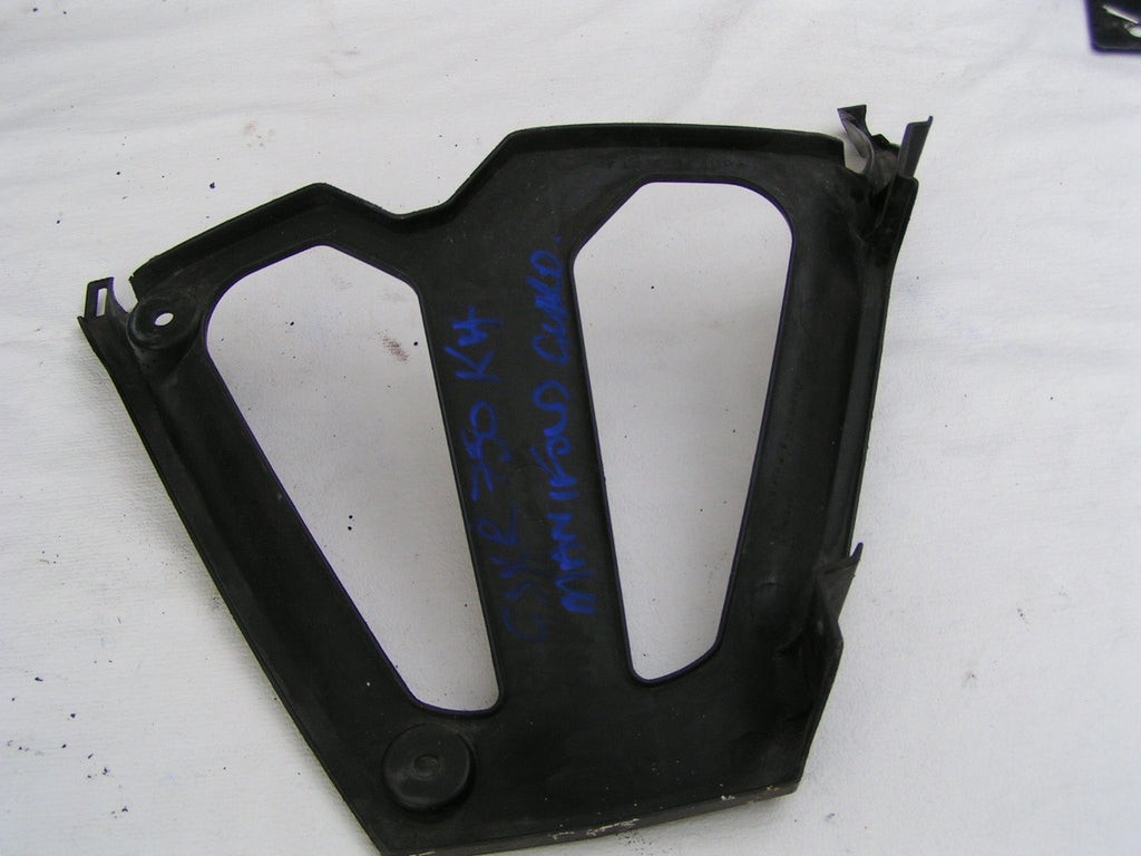 Suzuki GSXR 750 K4,Habillages carrenage carrosserie carénage V avant radiateur,