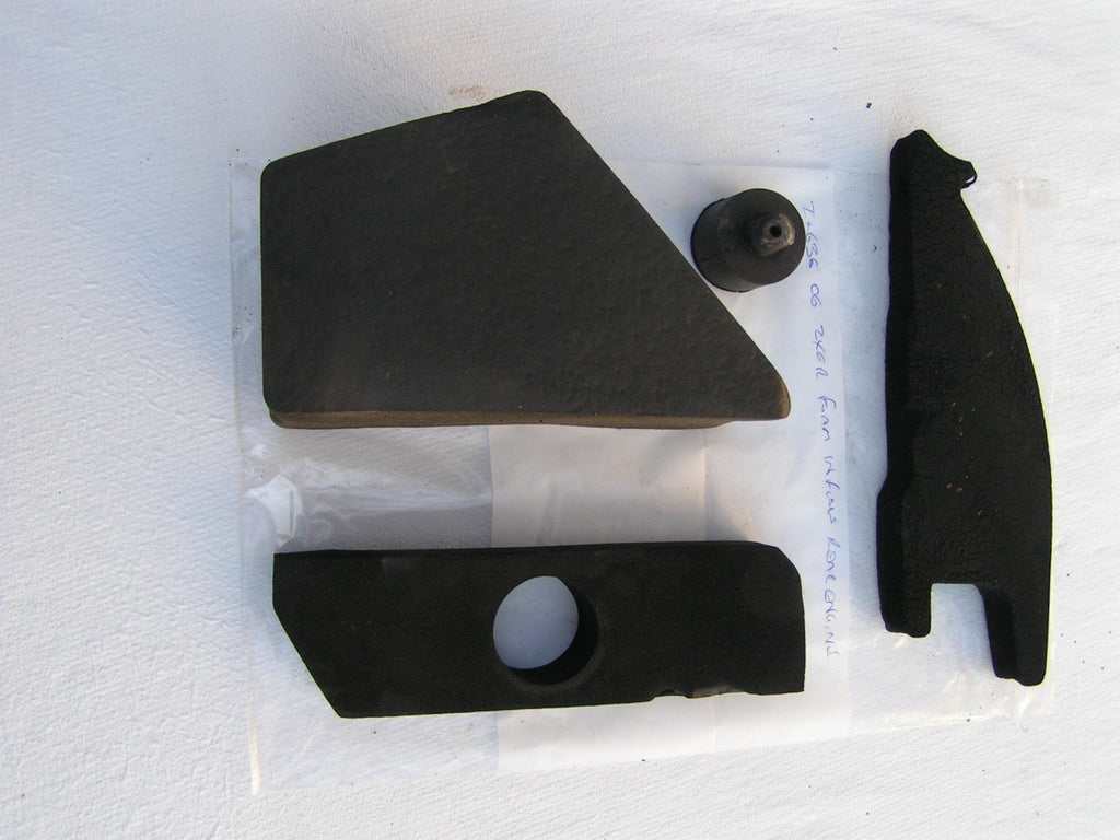 Kawasaki ZX6R ZX636 05 06 C1H C6F ,engine trim foam sponge