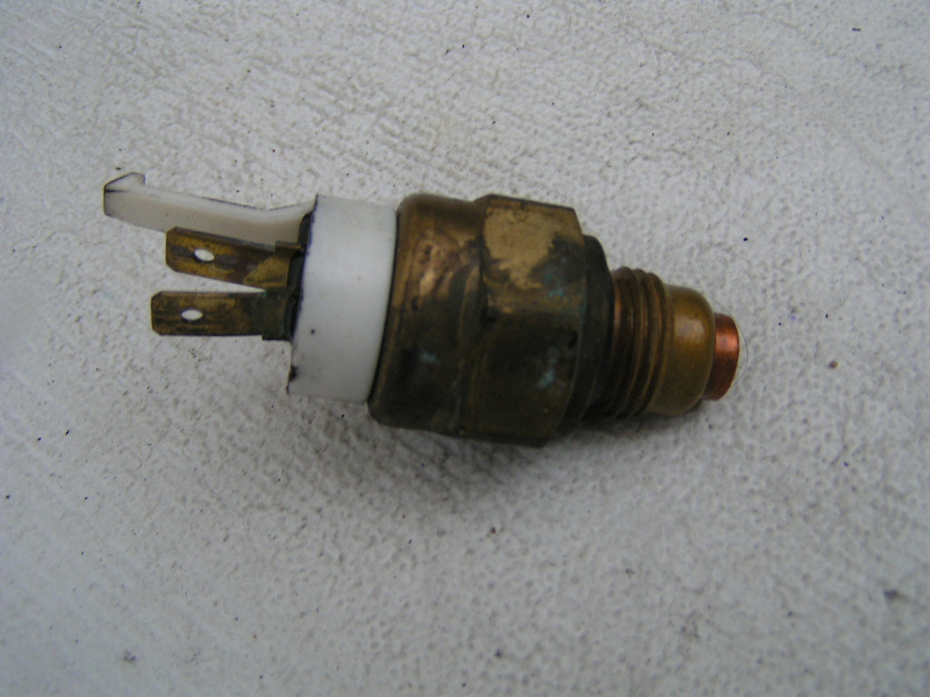 Kawasaki ZX9R 99 C2,  Thermostat radiateur a eau , RADIATOR, Kühler Wasserkühler
