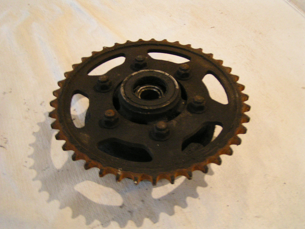 Kawasaki ZX9R 99 C2,  PIGNON CARRIER , SPROCKET CARRIER Kettenrad Träger, parast