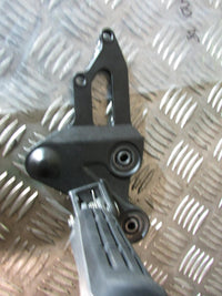 Yamaha MT-07, 2018>19, Tracer foot rest & hanger plate front right rider foot re