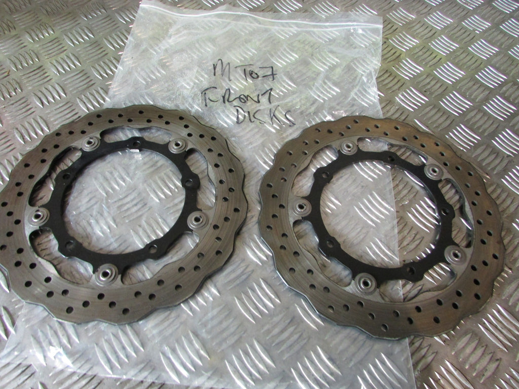 Yamaha MT-07, 2018>19, Tracer Pair of front discsdisques des freins avants AV pa