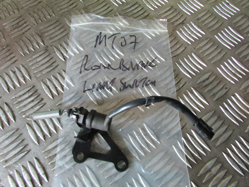 Yamaha MT-07, 2018>19, Tracer REAR BRAKE LIGHT SWITCHInterrupteur contacteur de