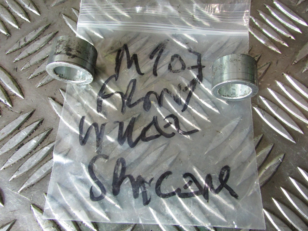 Yamaha MT-07, 2018>19, Tracer front wheel spacer(s) entretoise de roue avant,fro