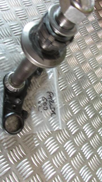 Yamaha Fazer FZS 600 2002 RJ21 T de Fourche inferior,BOTTOM YOKE CLAMP