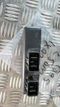 Yamaha Fazer FZS 600 2002 RJ21 BOITIER CDI ALLUMAGE , ECU COMPUTER CONTROLLER CD