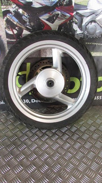 Daelim Roadwin 125 VJ BA4 2004/7 Jante AV avant avec pneu neuf et disque ,front