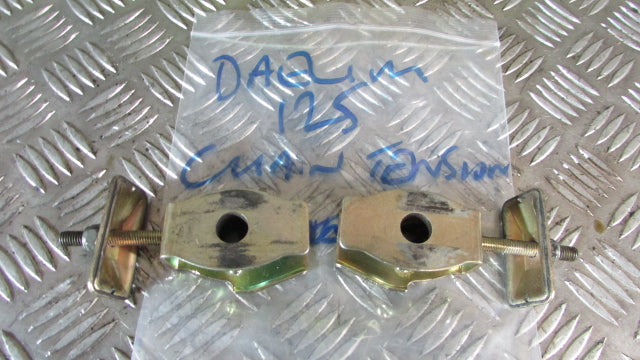 Daelim Roadwin 125 VJ BA4 2004/7 Tensionneur de chaine,chain tensioners, guide
