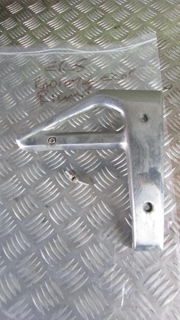 Kawasaki ER 5 500 2001 Habillages carrenage protege radiateur cache lateral avan