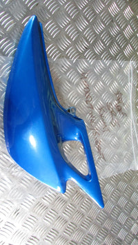 Kawasaki ER 5 500 2001 carénage cache droite sous le siege et reservoir,, right