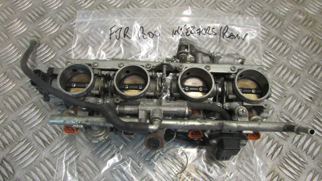 Yamaha FJR 1300 ABS 2007, 2006>2012 Rampe d injecteur injection rampe injection