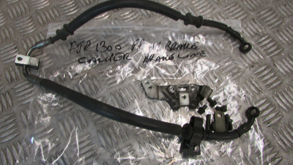 Yamaha FJR 1300 ABS 2007, 2006>2012 Durites de frein avant , front BRAKE LINES