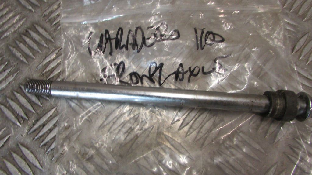 Yamaha Virago XV1100 3LP 1990 axe de la rue avant,, front axle spindle FRONT WHE