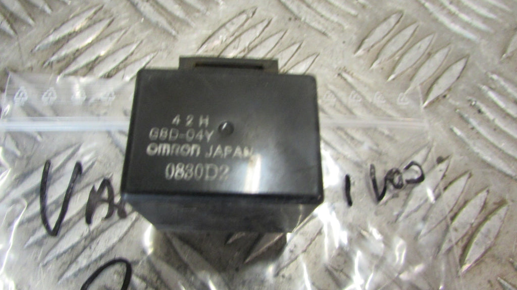 Yamaha Virago XV1100 3LP 1990 RELAI ,Relay ,,Omron 42H G8D 04Y 0830D2