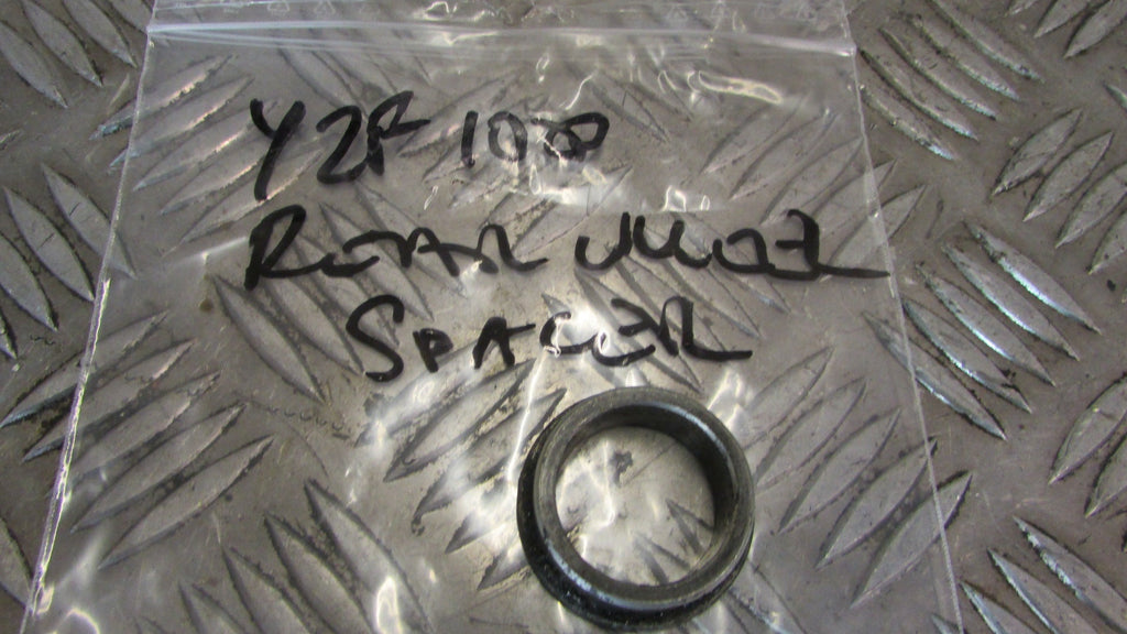 Yamaha Thunder Ace YZF1000R 4VE 1996>2003 entretoise de roue arrier AR,rear wheel spacer