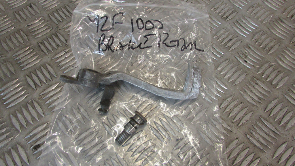Yamaha Thunder Ace YZF1000R 4VE 1996>2003 PEDALE FREIN AR ,REAR BRAKE PEDAL,