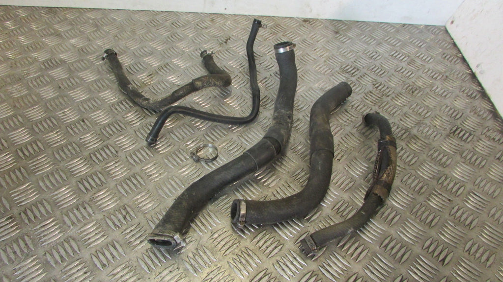 Yamaha Thunder Ace YZF1000R 4VE 1996>2003 durite d'eau , tube de l´eau,,various