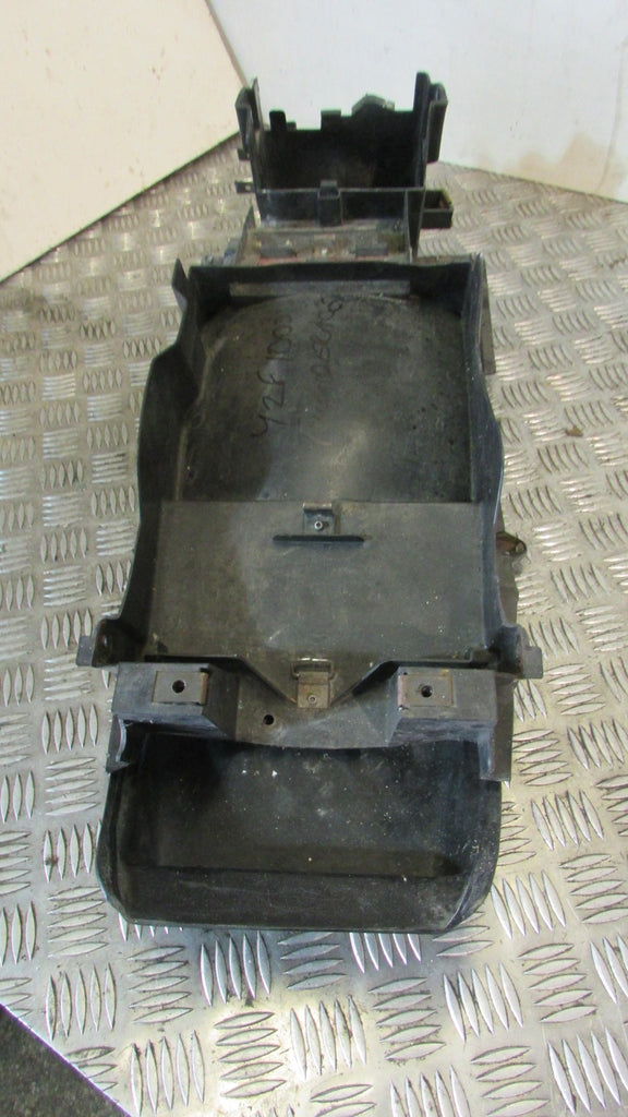 Yamaha Thunder Ace YZF1000R 4VE 1996>2003 Habillages carénage sous le siège selle, garde boue arrier AR,,UNDER TAIL tray Fender rear inner mudguard