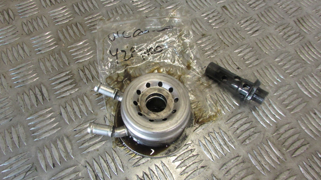 Yamaha Thunder Ace YZF1000R 4VE 1996>2003 MONTAGE DE FILTRE A HUILE ET ECHANGEUR,, OIL FILTER MOUNT AND HEAT EXCHANGER
