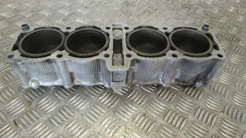 Yamaha Thunder Ace YZF1000R 4VE 1996>2003 MOTEUR cylindres,,ENGINE CASING,ENGINE BARRELS BLOCK