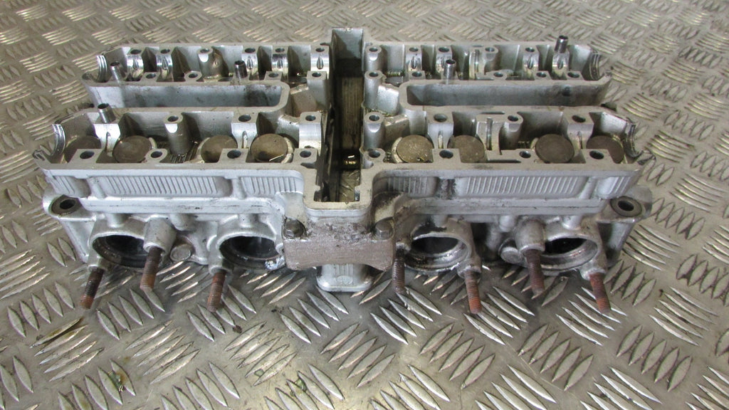 Yamaha Thunder Ace YZF1000R 4VE 1996>2003 culasse moteur. ,cylinder head