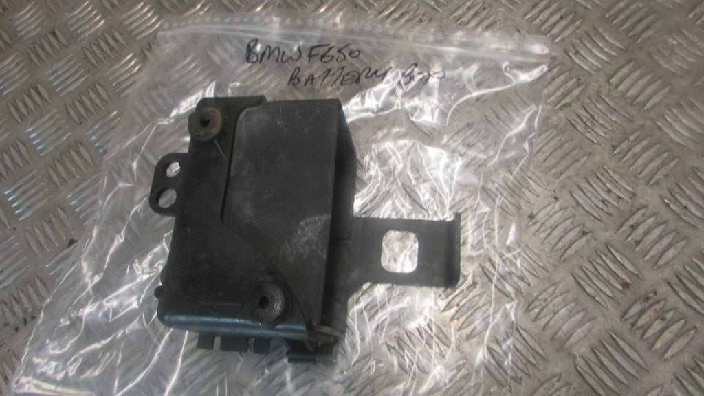 BMW F650 ST Funduro 93/99 support de batterie garniture, battery bracket holder