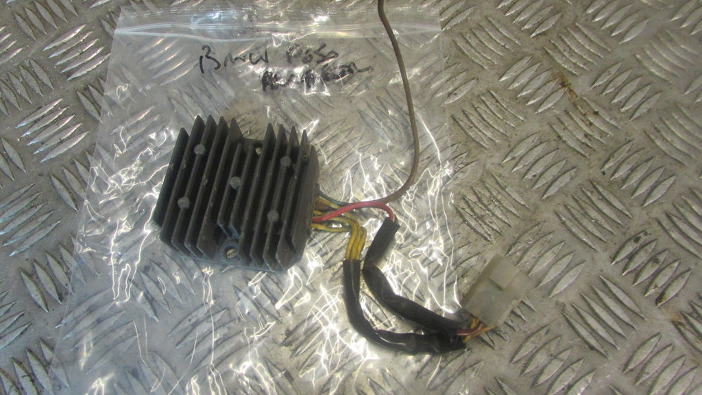 BMW F650 ST Funduro 93/99 ,Regulateur,RECTIFIER regulator, OEM,