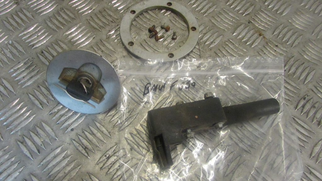 BMW F650 ST Funduro 93/99 kit serrure , avec bouchon de réservoir, serrure de se