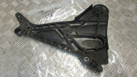 Triumph Trophy 900 T336 repose pied platine gauche, passanger foot rest mounting