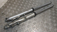 Honda CB 400 N Super Dream 78/84 fourches gauche et droit le paire, ,LEFT & RIGHT FORKS, Pair, strait ,There are scratches on the crome in the line of travel, Il y a des rayures sur le chrome dans le sens du déplacement,