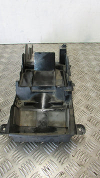 Suzuki SV 650 2002, 99/02 carénage sous le siège selle, guarde boue arrier AR,,U