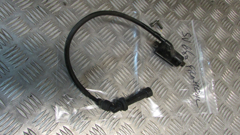 Suzuki SV 650 2002, 99/02 bobine d'allumage AV avant,ignition coil front , bobin