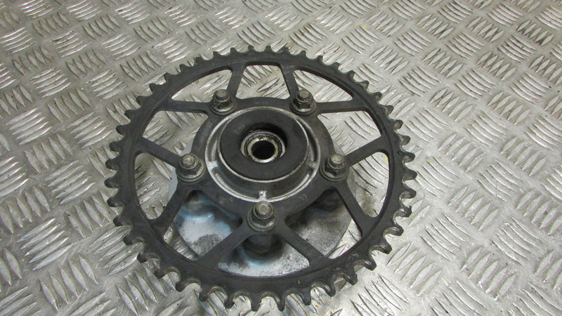 Suzuki SV 650 2002, 99/02 Pignon support arrière,rear sprocket carrier ,,