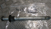 Suzuki SV 650 2002, 99/02 axe de la rue avant,, front axle spindle FRONT WHEEL A