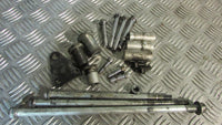 Suzuki SV 650 2002, 99/02 ,Vis Suport moteur,,engine mounts bolts nuts screws fi