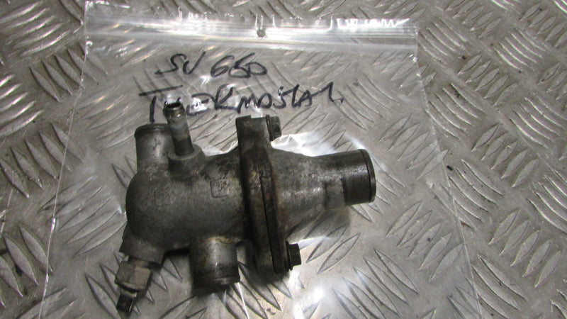 Suzuki SV 650 2002, 99/02 boîtier de thermostat,Thermostat housing,
