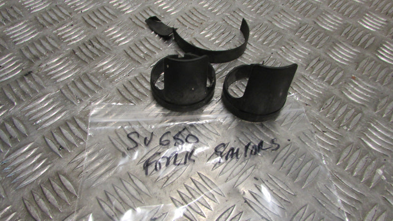 Suzuki SV 650 2002, 99/02 plastic protege forche avant,,front fork protectors pl