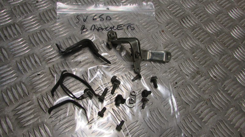 Suzuki SV 650 2002, 99/02 ,support,Various brackets,,