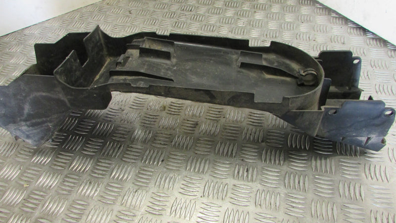 Honda Varadero XL 1000 V SD02, 2003 ,carénage sous le siège selle, guarde boue arrier AR,,UNDERTAIL Under tray Side Fender Plastic battery Tray rear inner mudguard,