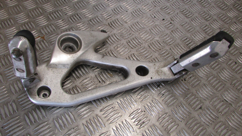 Honda Varadero XL 1000 V SD02, 2003 Platine et repose-pieds gauche, foot rests & hanger plate left rider & passanger foot rest,,