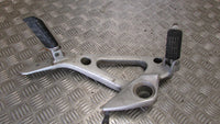Honda Varadero XL 1000 V SD02, 2003 Platine et repose-pieds gauche, foot rests & hanger plate left rider & passanger foot rest,,