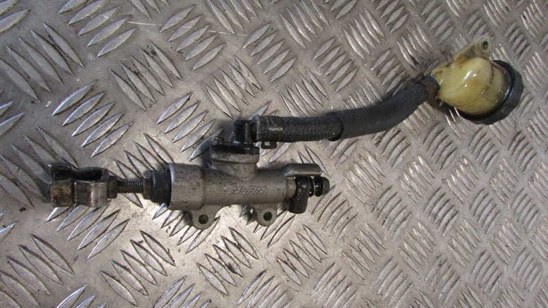 Honda Varadero XL 1000 V SD02, 2003 maître-cylindre de frein arrière avec la reservoir,REAR BRAKE MASTER CYLINDER, with reservoir,,