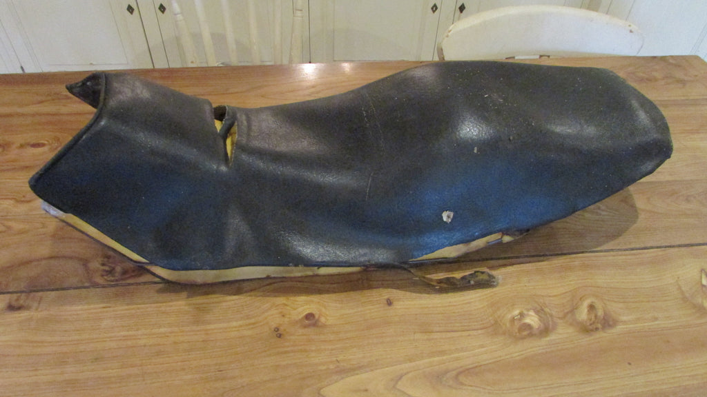 Suzuki GS 650 Katana 1983 bench seat, selle