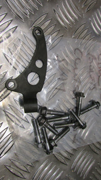 Honda CBF 600 SA , 04,05,06,07 VIS Ecrou Goujon de fixation carter d'embrayage c