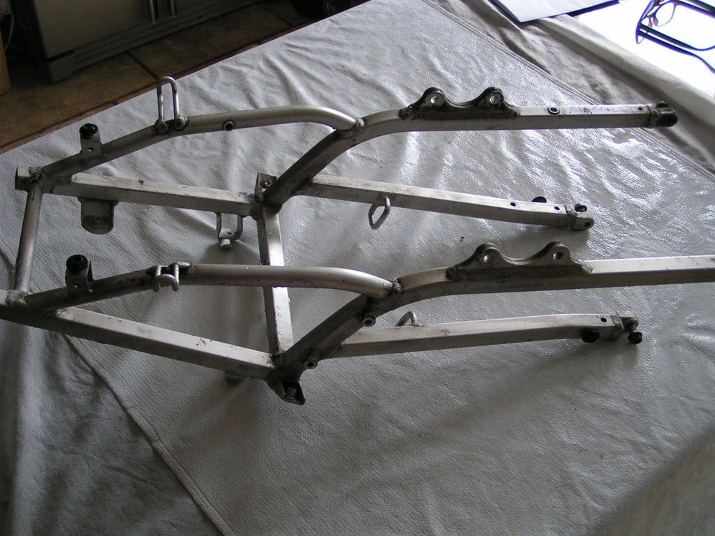 GSXR 600 K3 Arrière bâti tubulaire, rear subframe Telaietto posteriore, Heckrahm