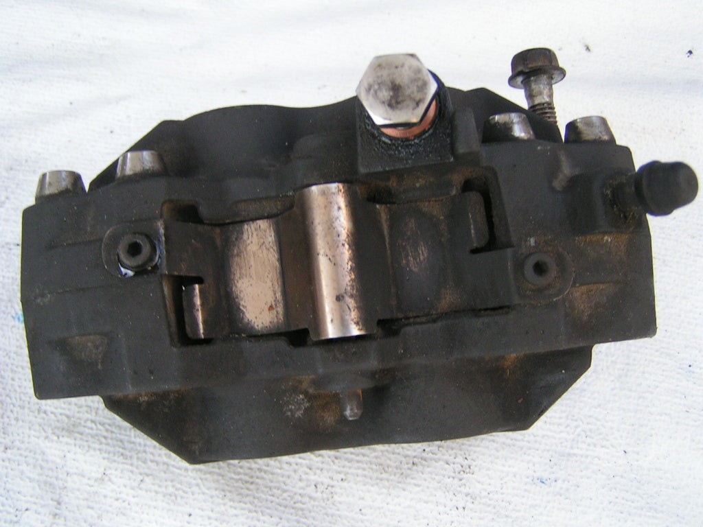 GSXR 600 K3 ÉTRIER DE FREIN, PINCEFREIN avant gauche , FRONT LEFT BRAKE CALIPER